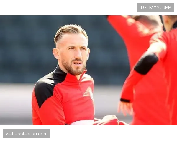 雷恩2-0轻取克莱蒙，继续稳居欧战区域。